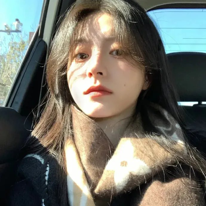 我叫夏闪闪＆女主的名字叫夏闪闪